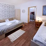 Crystal Penzion Nová Lesná