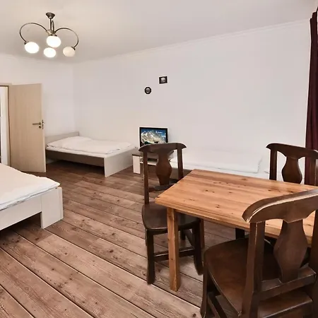 Penzión pre hostí Crystal Nova Lesna