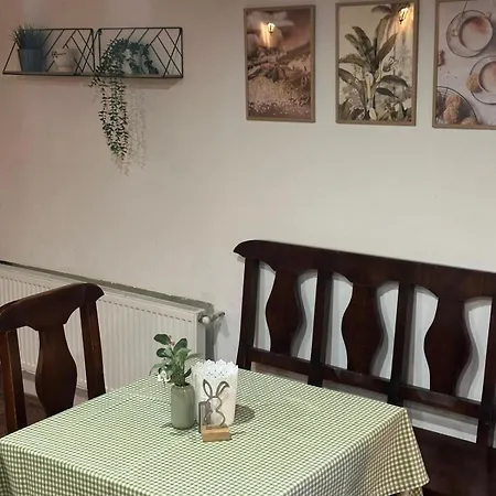 Crystal Penzión pre hostí